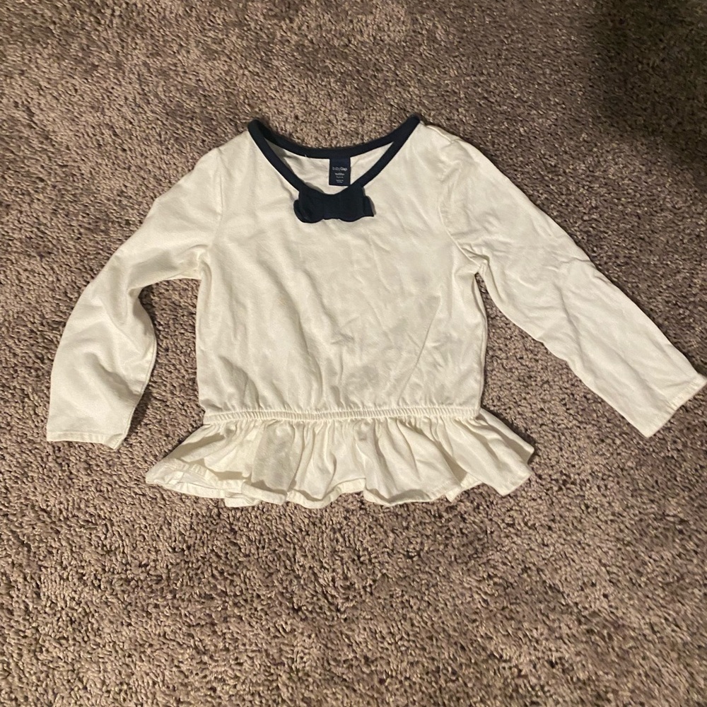 Gap Bow tshirt